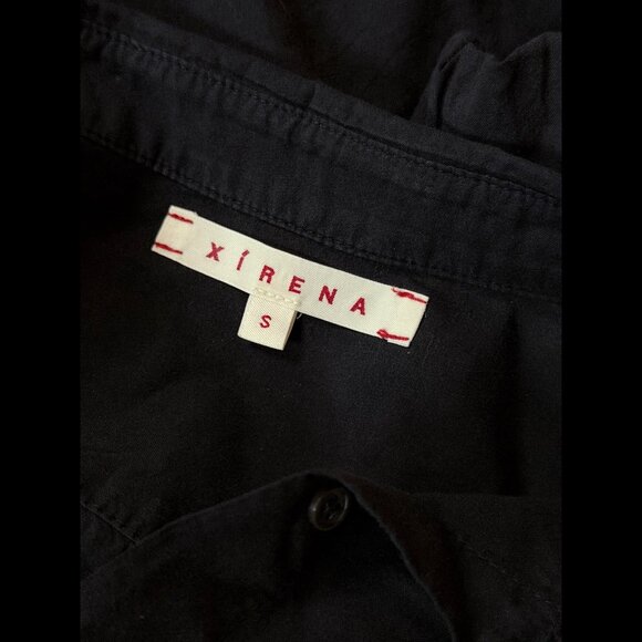 Xirena Shirt Small Womens Black Short Sleeve Collared Roll Tab Button Down Top - Picture 7 of 9